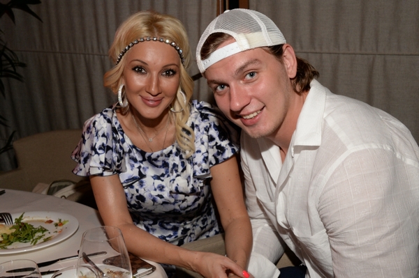 Лера Кудрявцева с мужем Игорем Макаровым