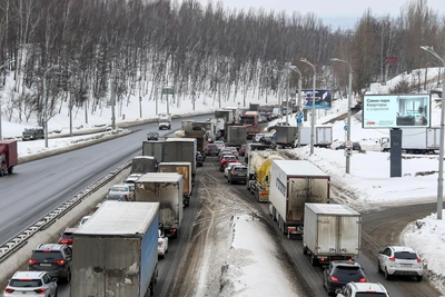 Nizhny Novgorod traffic jam: 10 km long, congestion at 9 points