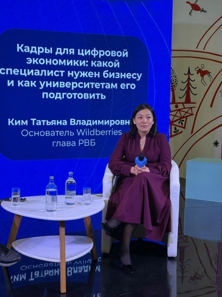 Татьяна погружена в дела компании