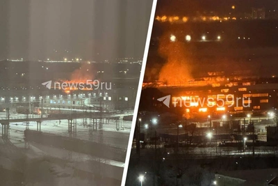 Perm's Dzerzhinsky District Warehouse Fire Burns for Two Hours