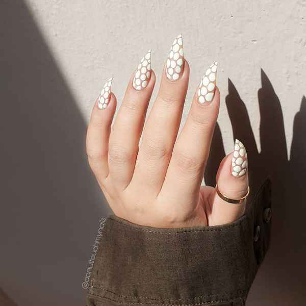 10 простых и красивых дизайнов ногтей, которые легко повторить дома 💅