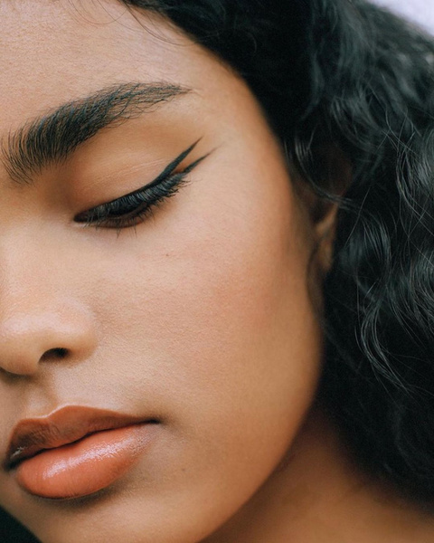 Как не надо краситься: 7 ошибок в макияже, которые совершают даже визажисты