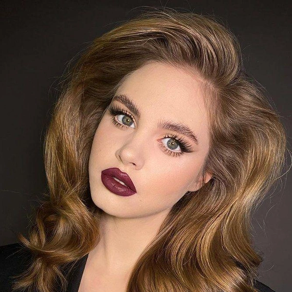 макияж на новый год 2026, новогодний макияж 2026, новогодний макияж, макияж на новый год, легкий макияж на новый год, какой макияж на новый год, новогодняя косметика | Источник: Pinterest