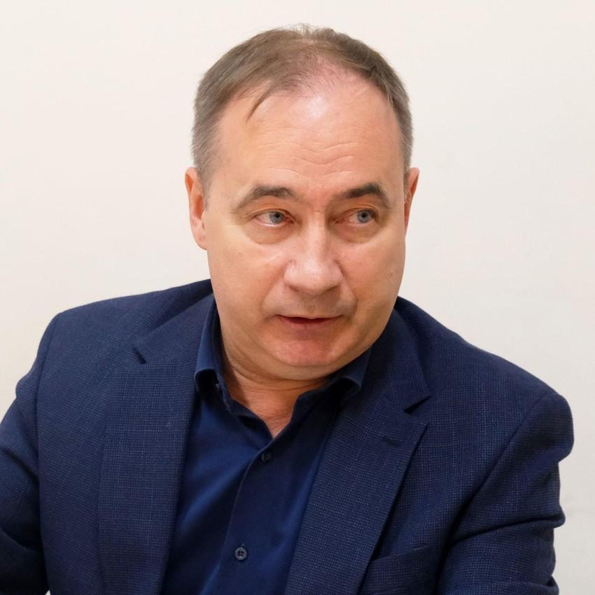<p>Аркадий Келарев</p>