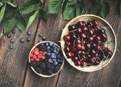 Хитроумный трюк, чтобы клубника, черешня и другие ягоды хранились дольше — а вы пробовали?