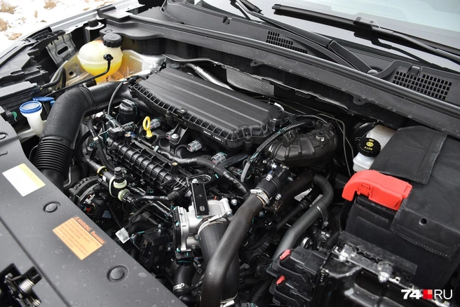 1,5-литровый турбомотор мощностью 194 л. с. обеспечивает неплохую динамику с поправкой на странную работу «робота» | Источник: Артем Краснов