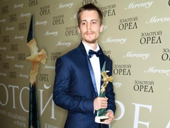Янковский превзошел отца и шутит: «Меня папа еще в прошлом году наругал, что я взял 4 ''Орла''»