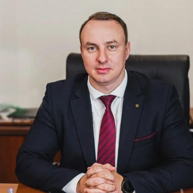 <p>кандидат медицинских наук, директор клинической больницы «РЖД-Медицина» г. Чита Владимир Макаров</p>