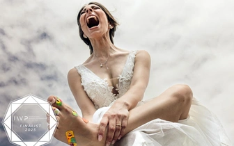 Совет да любовь: взгляните на выдающиеся снимки финалистов конкурса свадебных фотографий IWPOTY 2025