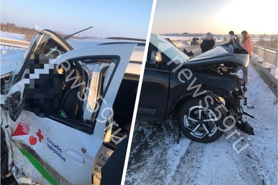 Очевидица ДТП рассказала о телах пациентов в санитарной машине