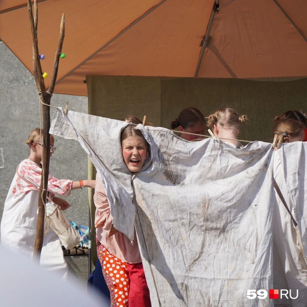 Народные развлечения  | Источник: Репсиме Зурнаджян / 59.RU