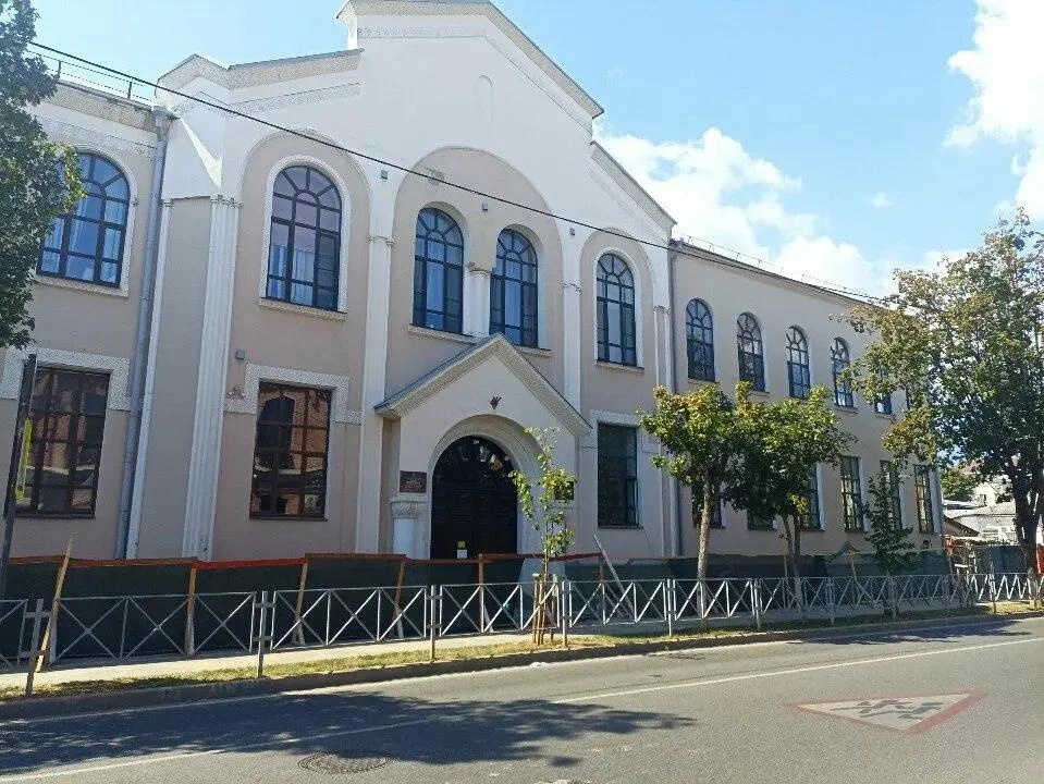 В здании уже больше 100 лет обучают детей  | Источник: school8krd.gosuslugi.ru
