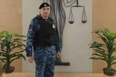 Пристав из Псковской области спас женщину во время приступа