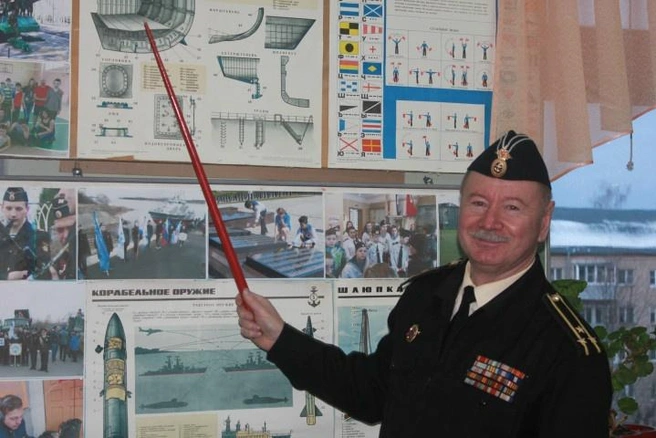 В клубе опубликовали фотографии с Владимиром Андреевым | Источник: Клуб юных моряков им. Евгения Коврижных / Vk.com