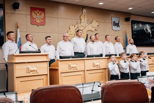 На церемонии присутствовали депутаты областного парламента, родственники лауреатов, коллеги и представители общественности | Источник: Законодательное Собрание Иркутской области