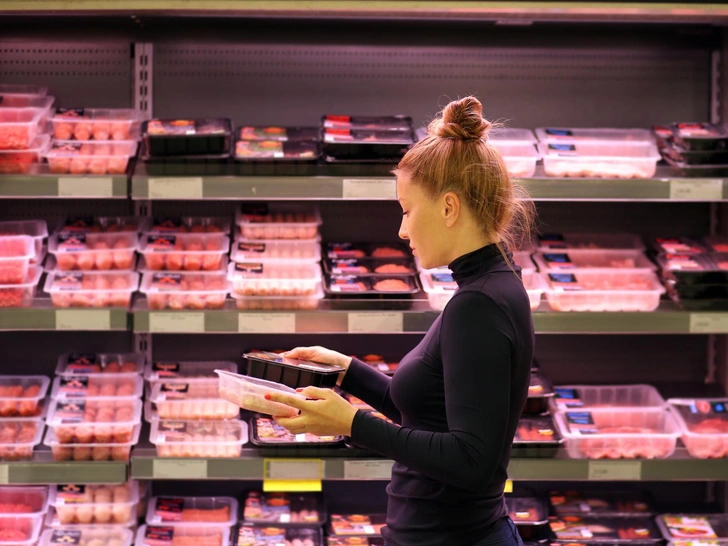 Нужно ли мыть покупной фарш перед готовкой, объяснила биолог Лялина | Источник: iStockphoto/ VLG