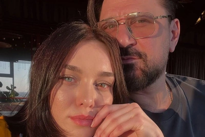 Логинов назвал жену нездоровой и подтвердил развод