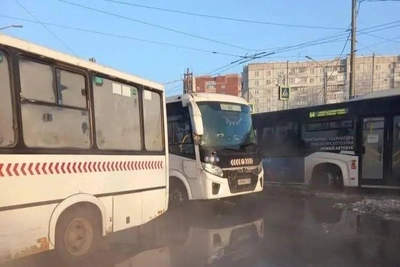 Nine buses rerouted after Severny pipe burst; alternative routes in place