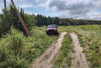 Подростки угнали два авто в Троицке и попались