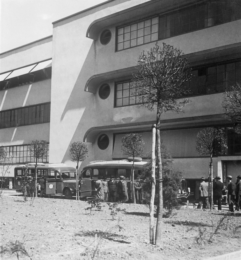 Джироламо Бомбелли. Шоколадная фабрика Italcima. Виа Леньоне, район Бовиза, Милан. 1932—1936. © Collezioni ICCD, Roma | mcmaison.ru