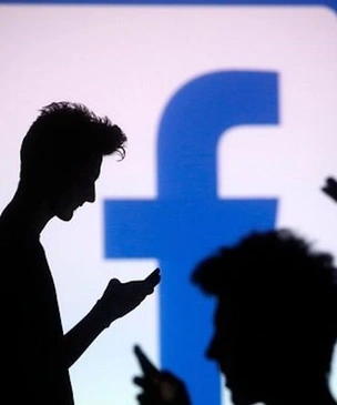 Facebook (запрещенная в России экстремистская организация) создаст собственный клон, населенный ботами