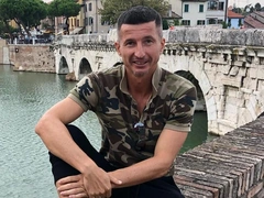 Онкобольной Алдонин вышел на связь из Германии, где сейчас проходит лечение