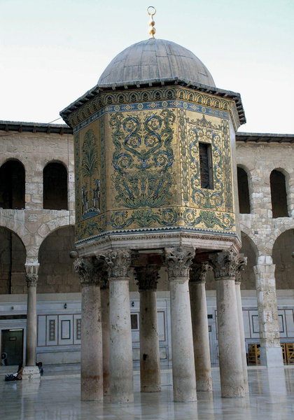 Большие мечети и Купол скалы: 4 знаковых строения в истории исламского искусства