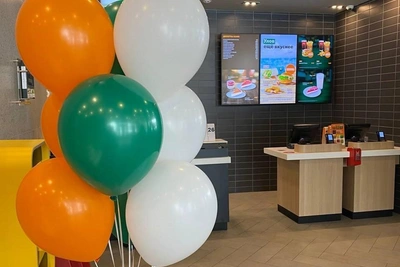 В Екатеринбурге открыли «Вкусно — и точка» в Академическом