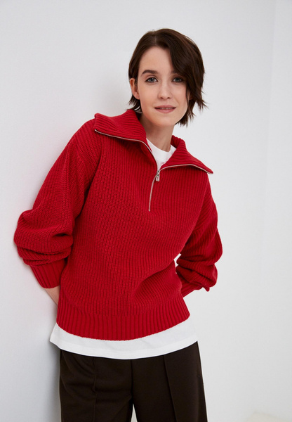 Теплый свитер красного цвета из хлопка и акрила