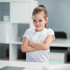 «Не слушается!»: как отличить возрастной кризис ребенка от манипуляций