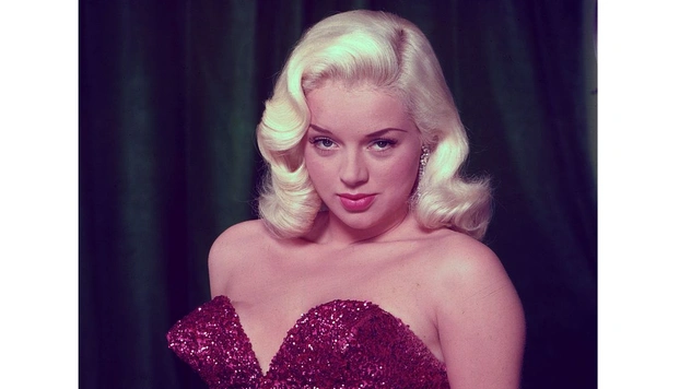 Не только Мэрилин Монро: еще шесть шикарных блондинок 1950-х