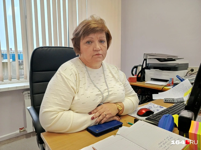 Директор школы в поселке Ровное Ольга Маслова | Источник: Антон Васильченко / 164.RU