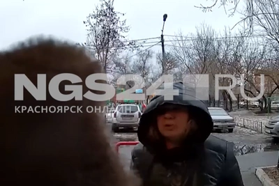 «Я имею право тебя удавить»: бабушка напала на внучку в Красноярске
