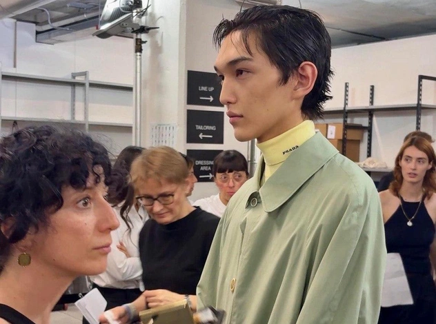 Дневник модели: Али Данияров о показах Dolce&Gabbana и Prada на Неделе мужской моды в Милане