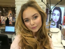 Стефания Маликова получила на 15-летие ушастого питомца