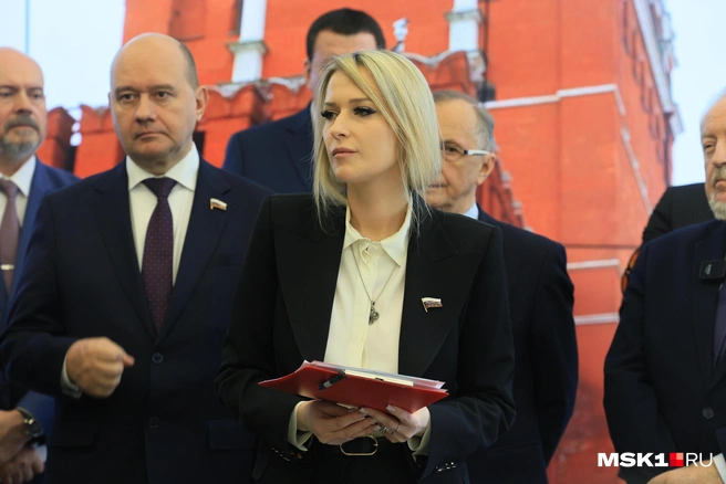Яна Лантратова работала помощницей Виталия Милонова в начале политического пути | Источник: Артем Устюжанин / MSK1.RU