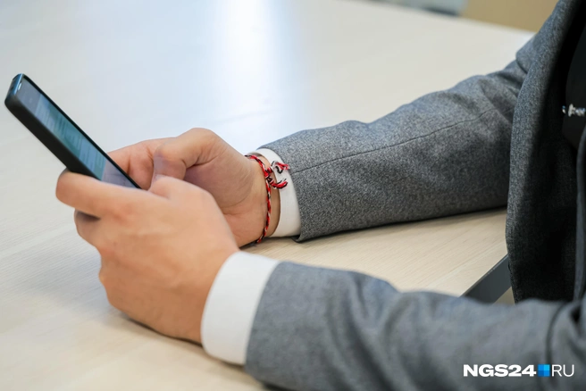 Мошенники убеждают россиян перевести деньги на «безопасный счет» | Источник: Мария Ленц / NGS24.RU