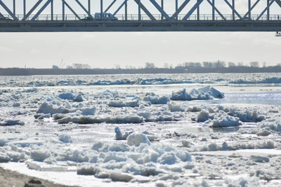 Ледоход на Оби движется к ХМАО после паузы