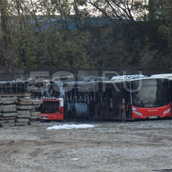 В автопарке «Пермгорэлектротранса» сгорели автобусы «Волгабас» 2019–2020 годов выпуска | Источник: Кирилл Хафизов / 59.RU