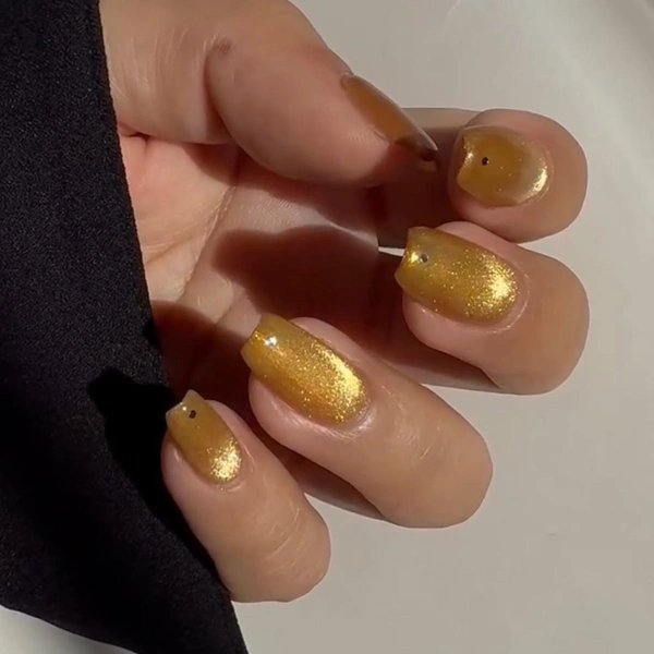 денежный маникюр, денежный маникюр 2025, денежный маникюр 2025 какой цвет, денежный цвет маникюра, денежный цвет маникюра на декабрь, какой денежный цвет маникюра, денежный маникюр на декабрь, денежный маникюр на декабрь 2025 | Источник: Социальные сети