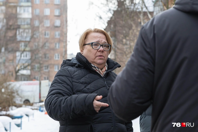 Галина выступает против застройки на Пятерке | Источник: Артем Бауман / 76.RU