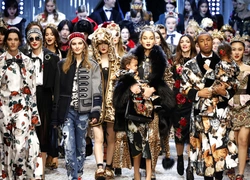 Fashion director notes: особенный показ Dolce & Gabbana в Милане