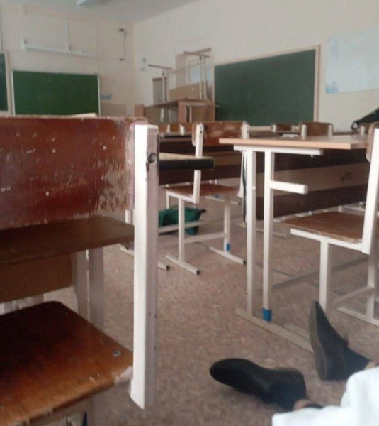Школьник из Ижевска, который был ранен, но поднял тревогу: «Пуля прошла навылет, мою жизнь спас охранник»