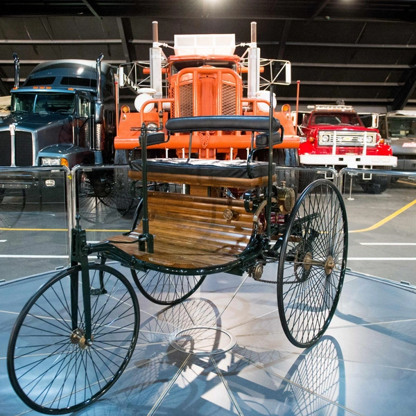 Автомобильная коллекция шейха Хамада Бин Хамдана Аль Нахайяна в Национальном автомобильном музее Эмиратов  | Источник: ZUMA Press, Inc./Legion Media