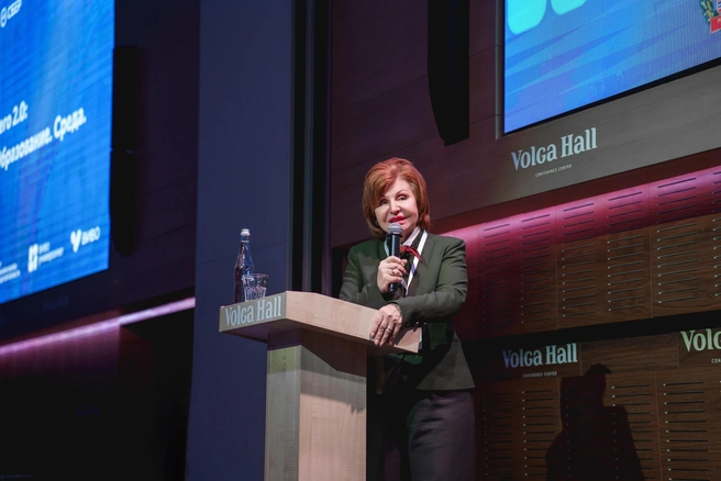 Эксперты рассказали, как цифровые инструменты и искусственный интеллект могут делать учебную программу увлекательной | Источник: «ВИВО МАРКЕТ»