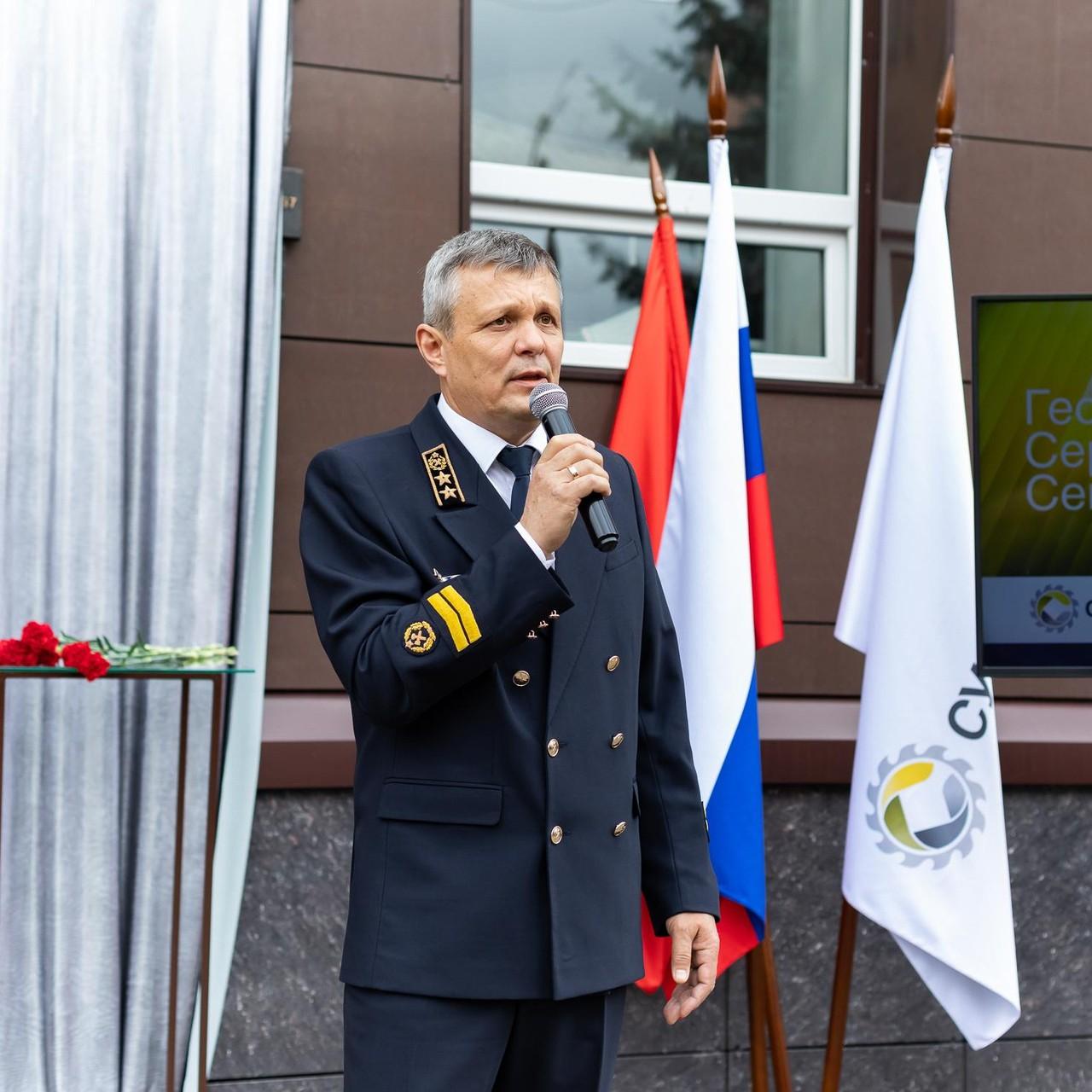 <p>Евгений Евтушенко</p>