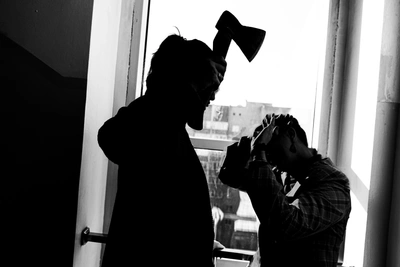 Четверо участников ОПГ осуждены в Омске за вымогательство и покушение на убийство