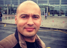 Звезда «Дома-2» Андрей Черкасов стал жертвой обанкротившейся авиакомпании