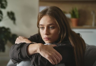 «Я всю жизнь думала, что со мной дружат не из жалости, но в 30 лет выяснилось, что дело все-таки в болезни»