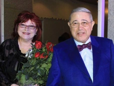 После громких судов Елена Степаненко переехала жить в Америку